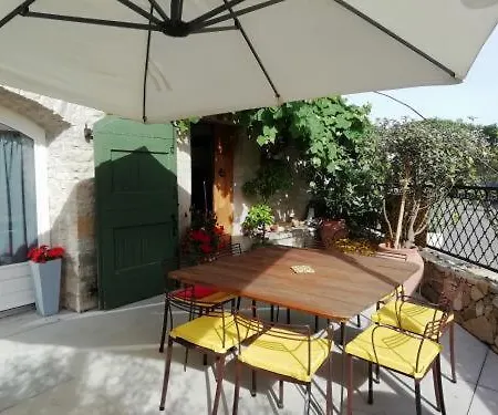 Bed & Breakfast Un Nid Entre Vignes Et Pierres 
