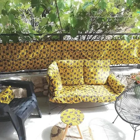 Bed & Breakfast Un Nid Entre Vignes Et Pierres 